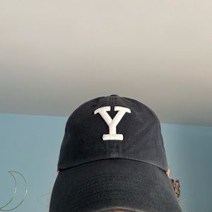 NAVY YALE BASEBALL HAT🧢